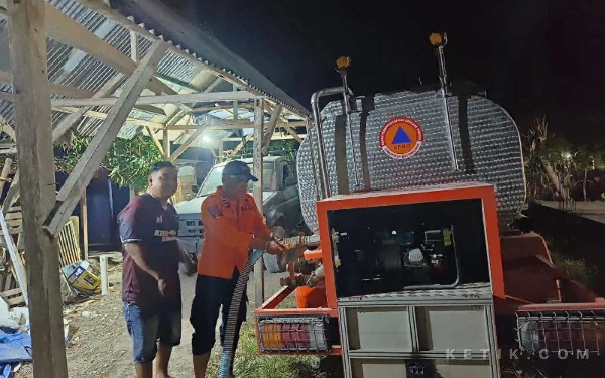 Thumbnail Berita - BPBD Bojonegoro  Gerak cepat Terus Distribusikan Bantuan Air Bersih ke Desa   saat musim Kemarau  sangat dibutuhkan warga