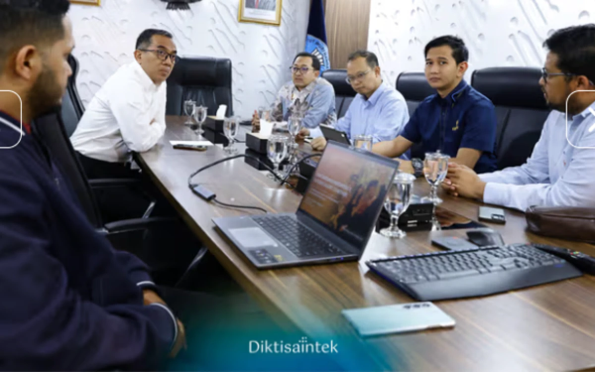 Thumbnail Berita - Peluang Emas Akademisi! Ditjen Saintek Buka Pendaftaran Asesor Akreditasi Jurnal 2026