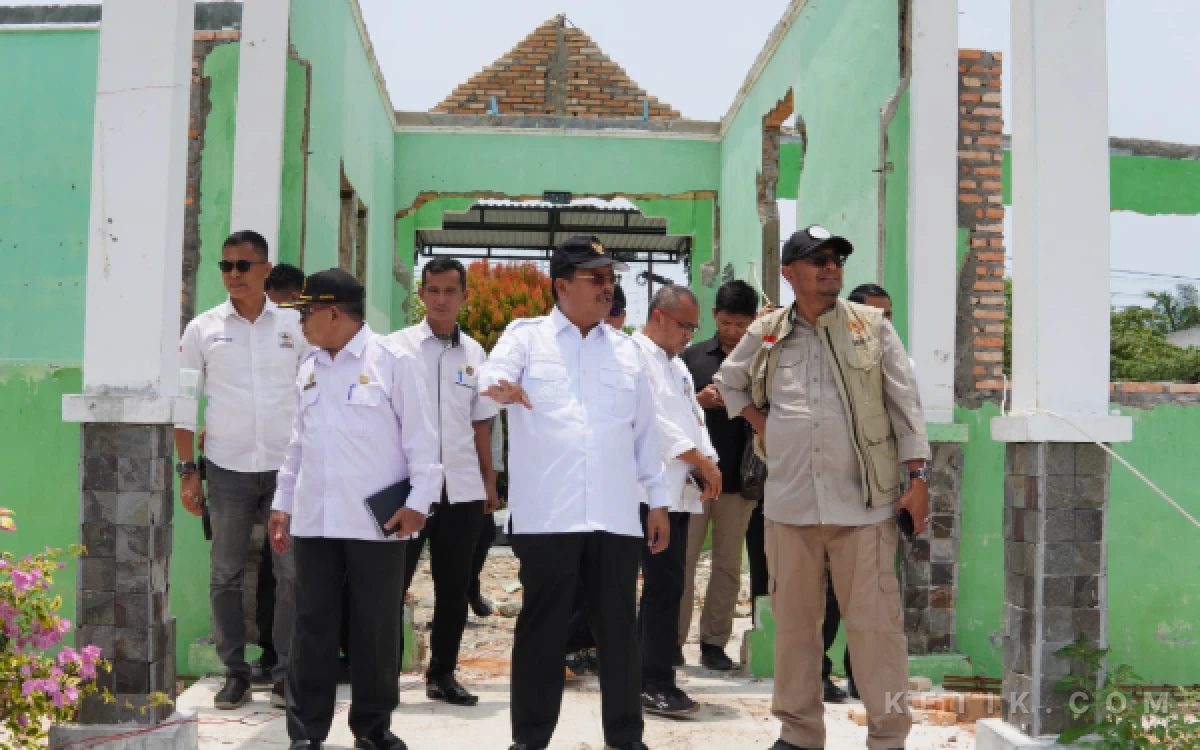 Thumbnail Berita - Bupati Aceh Singkil Bersama Satgas PRR Tinjau 6 Lokasi Rehabilitasi Pascabencana