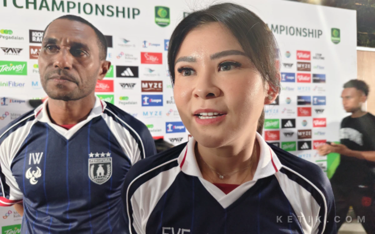 Thumbnail Berita - Eveline Sanita Puji Setinggi Langit Perjuangan Pemain Persipura Raih Kemenangan 3-1 Lawan de Red FC