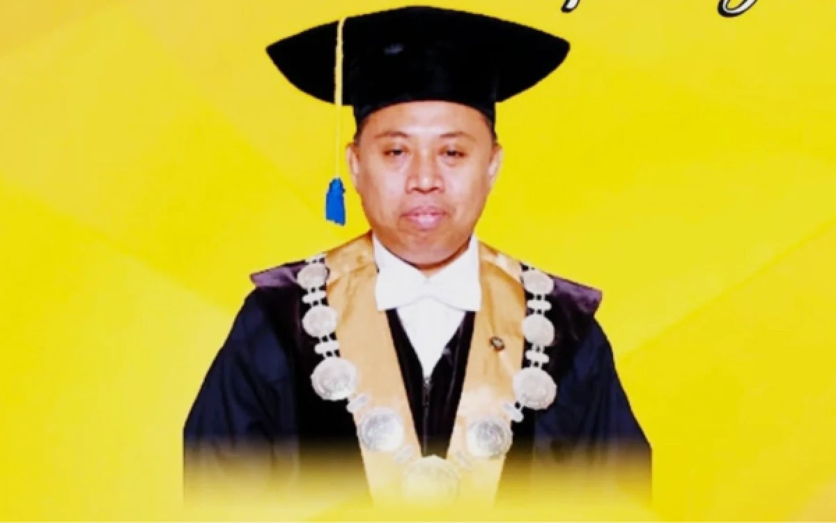 Thumbnail Berita - Rektor Unsoed Akhmad Sodiq Terjaring OTT KPK, Ini Profil dan Rekam Jejaknya