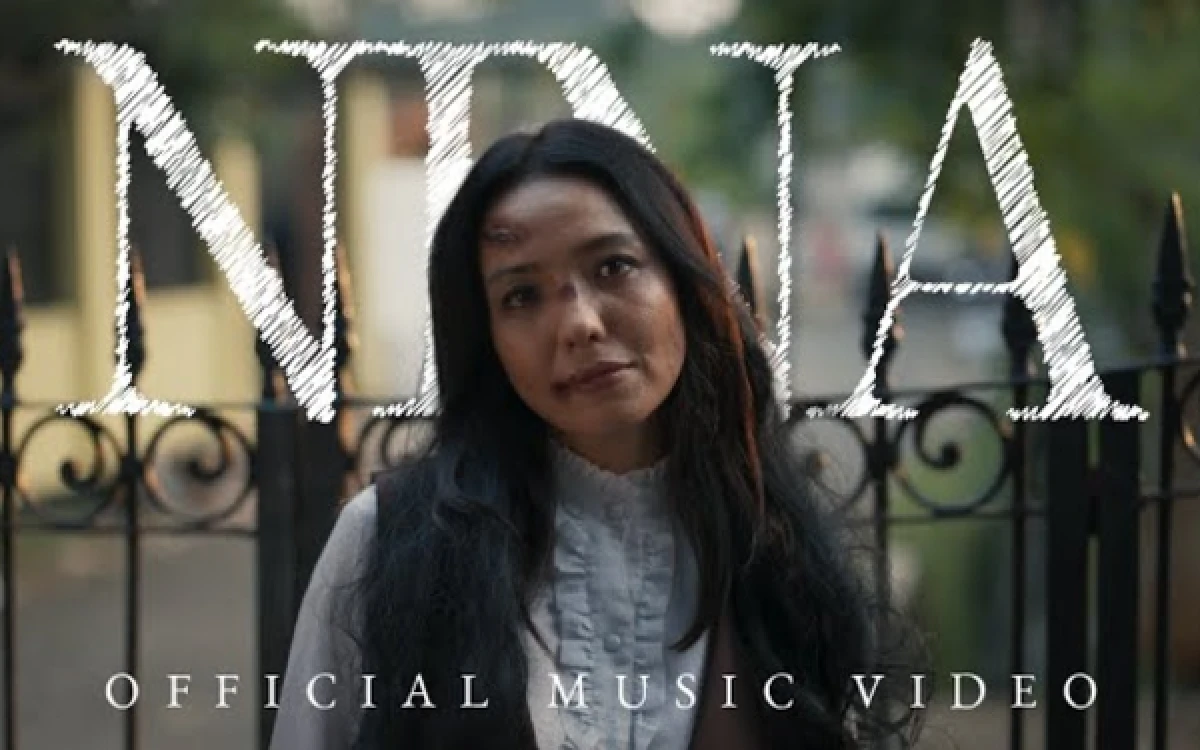 Thumbnail Berita - Tiga Lagu .Feast Paling Related Sama Gen Z, Wajib Masuk Playlist