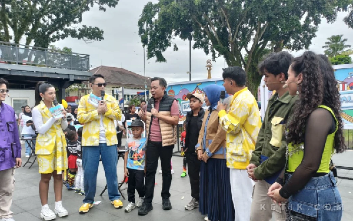 Thumbnail Karnaval SCTV 2026 Sukses Digelar, Gus Fawait: Beri Multiplier Effect bagi Masyarakat