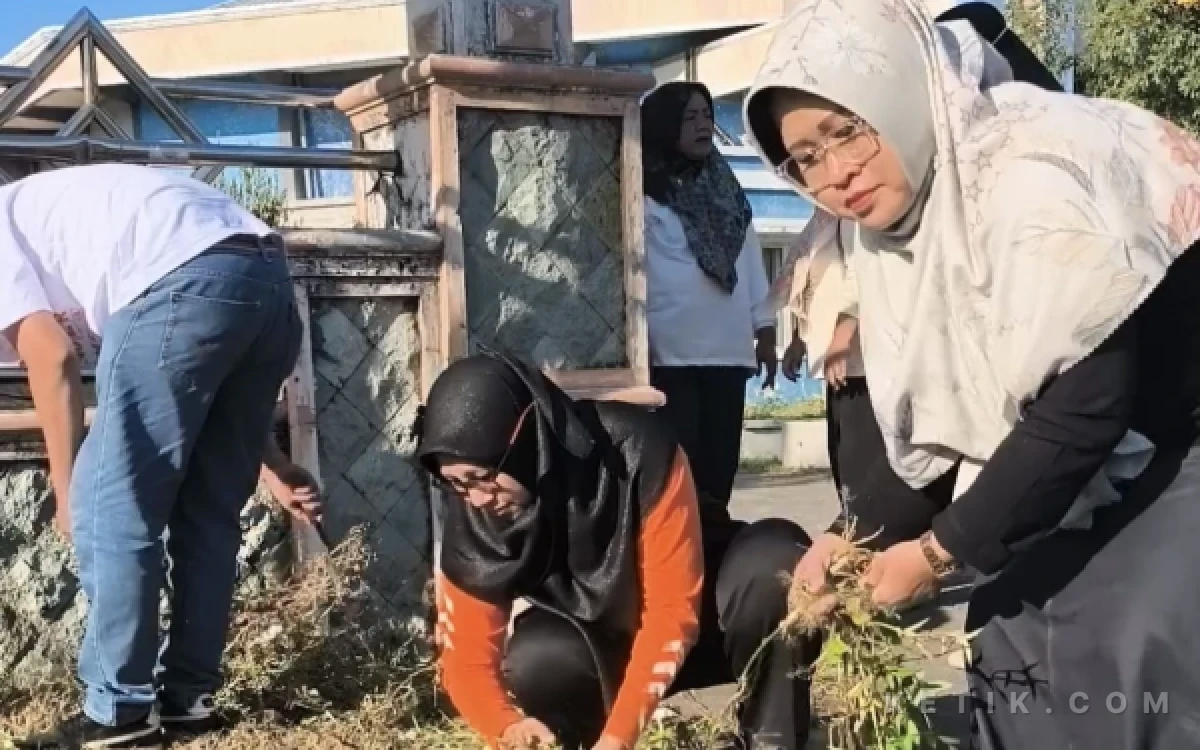Thumbnail Berita - Pemerintah Kecamatan Pelopori Gerakan Situbondo Pantura Asri