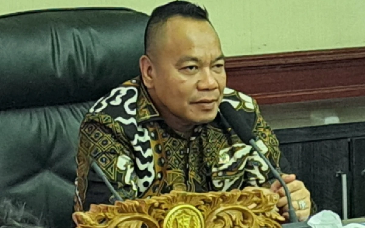 Thumbnail Berita - DPRD Surabaya Bertemu Demonstran, Apresiasi Kepedulian Mahasiswa Terhadap Persoalan Bangsa