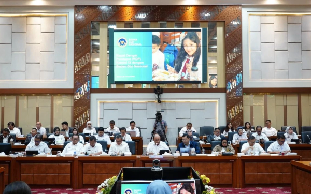 Thumbnail Berita - BGN Masih Punya Utang ke Unhan hingga EO, Totalnya Capai Rp1,6 Triliun
