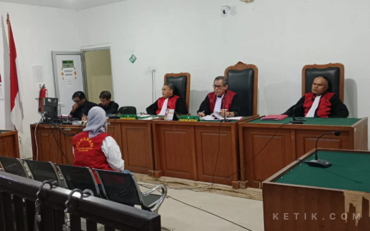Thumbnail Berita - ASN Dispora Palembang Akui Pakai Uang Perjalanan Dinas untuk Kepentingan Pribadi, Terungkap di Persidangan