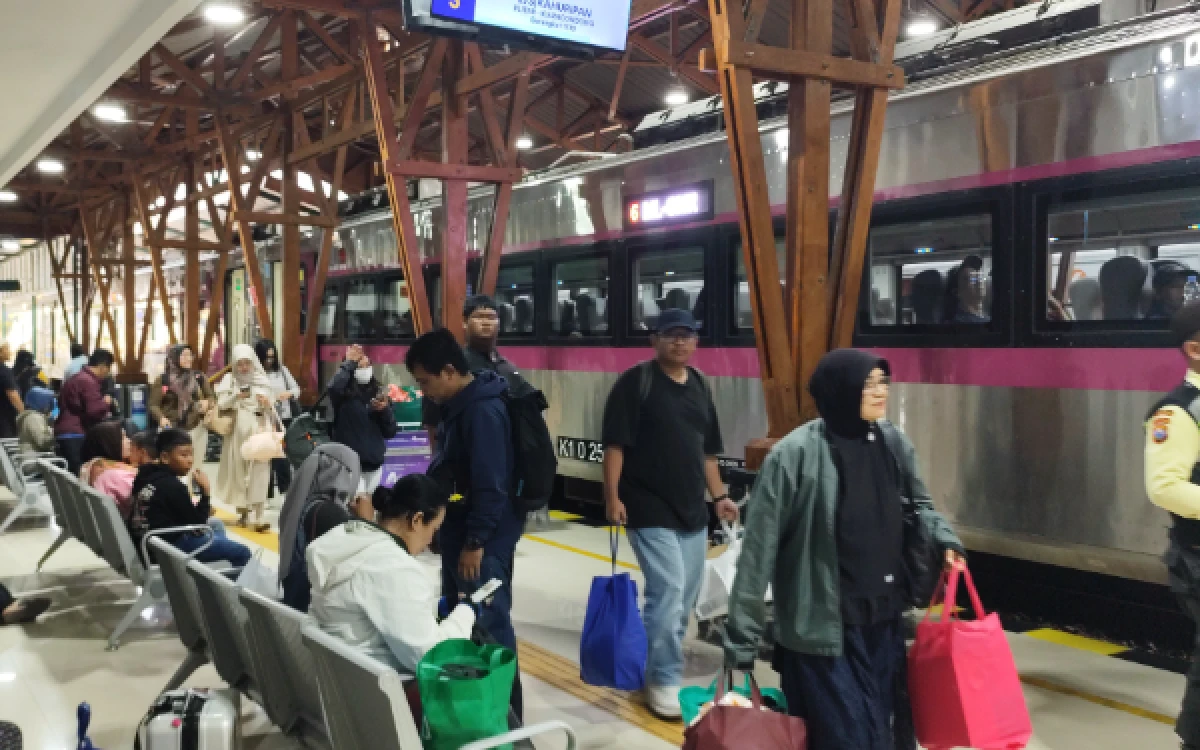 Thumbnail Berita - KAI Tambah Perjalanan Kereta Api Menuju Jakarta, Layanan Tersedia dari Blitar, Kediri dan Madiun