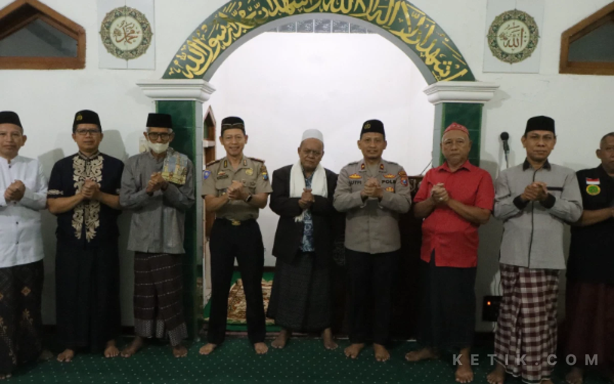 Thumbnail Berita - Subuh Keliling Polres Madiun, Ikhtiar Ajak Masyarakat Perkuat Silaturahmi dan Jaga Kamtibmas