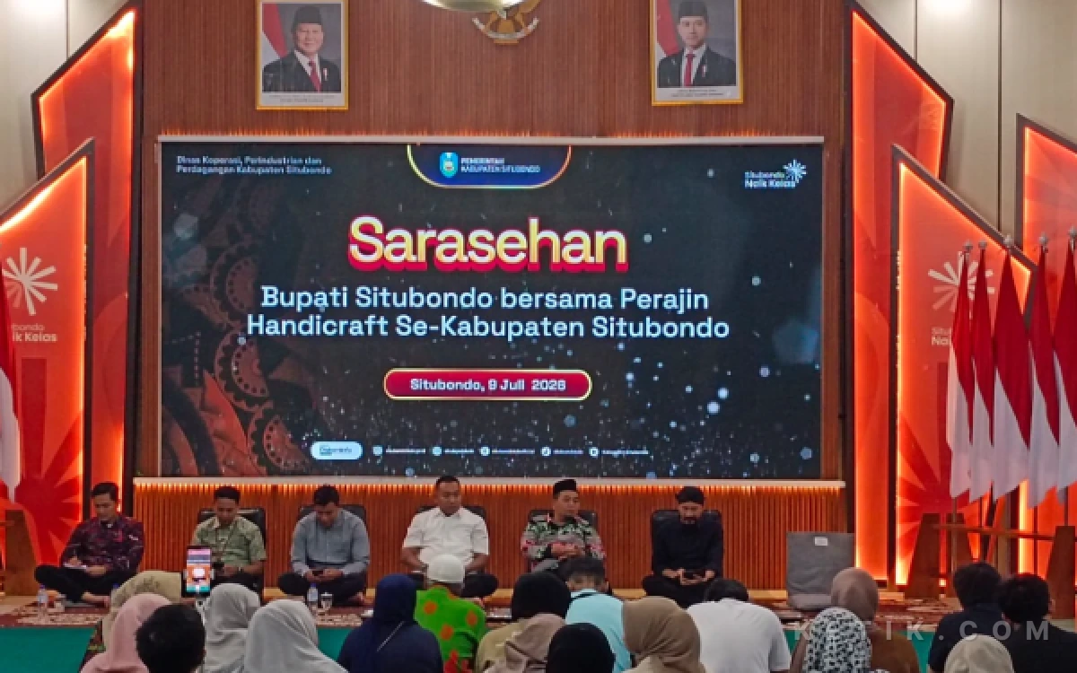 Thumbnail Berita - Bupati Situbondo Ajak 240 Pengrajin Handicraft Naik Kelas, Pemkab Siapkan Voucher Pinjaman Tanpa Bunga