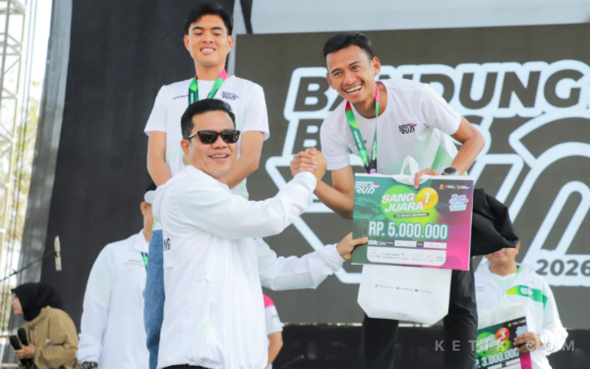Thumbnail Berita - Bandung Bedas Run 2026 Pecahkan Antusiasme, 4.737 Peserta Ikut Berlari