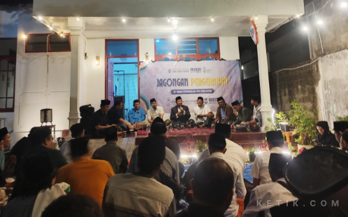 Thumbnail Berita - Muktamar ke-35 NU, Alumni dan Kader PMII Jatim Bicara Masa Depan NU Abad Kedua