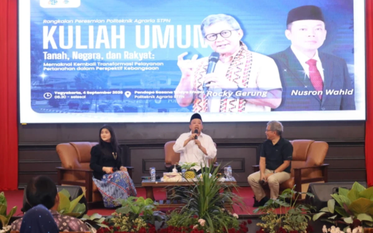 Thumbnail Berita - Rocky Gerung Isi Kuliah Umum di Politeknik Agraria STPN