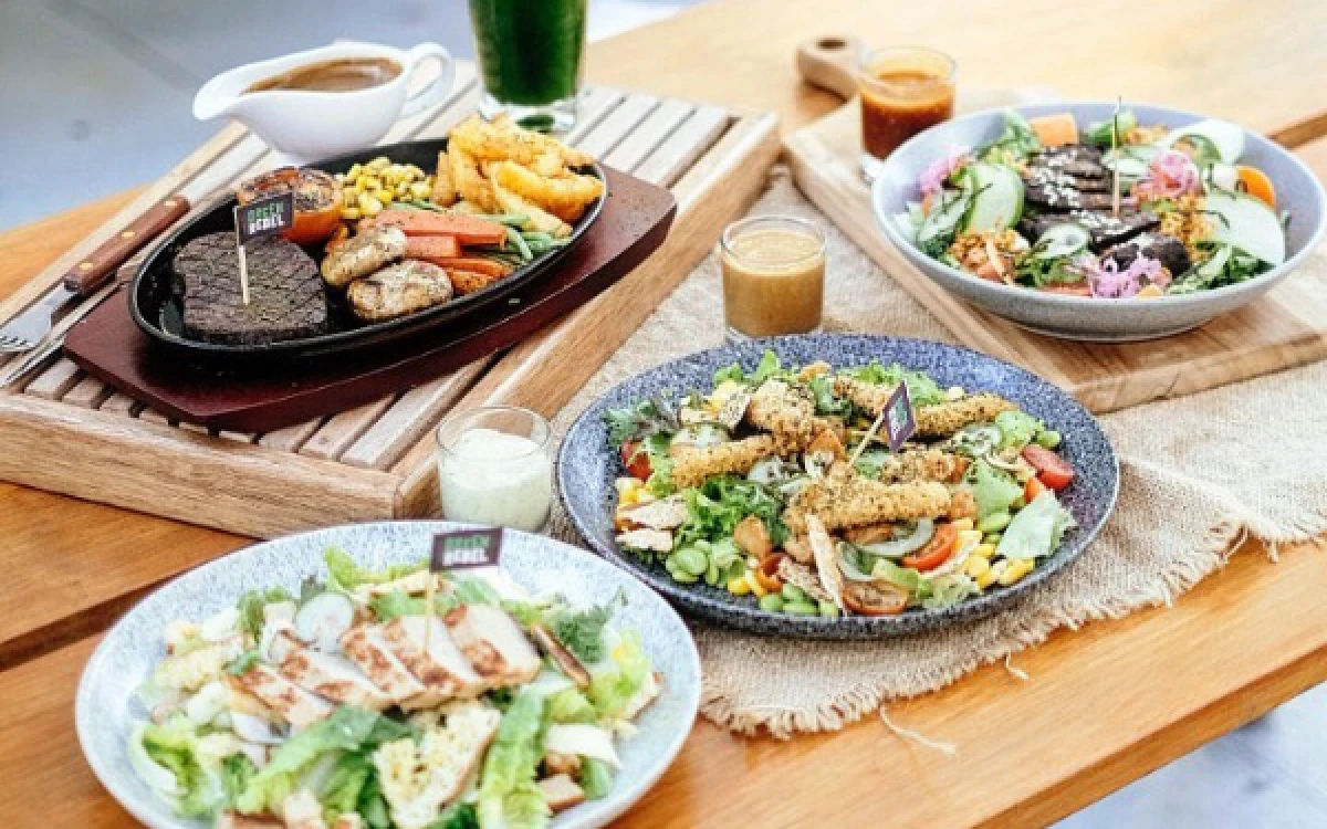 Thumbnail Berita - Verte Café, Masakan Vegetarian Kesukaan Arek Suroboyo, Wajib Coba!