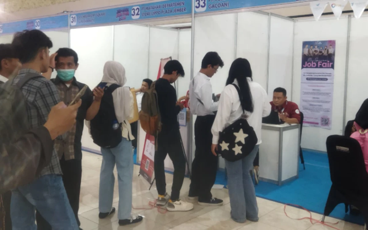 Thumbnail TPT Jember 3,06 Persen, Pemkab Fokus Tingkatkan Penempatan Tenaga Kerja