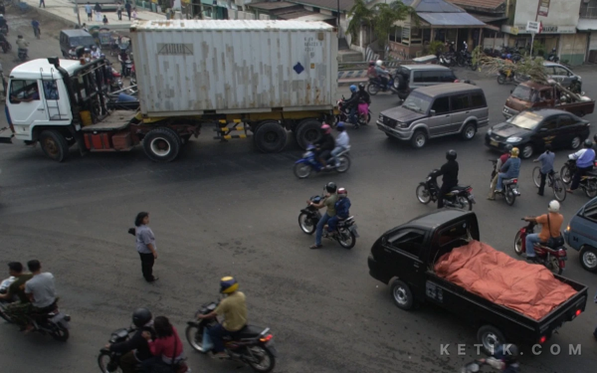 Thumbnail Berita - Ini Empat Alasan Khusus Mengapa Flyover Gedangan Sidoarjo Digeser ke Timur