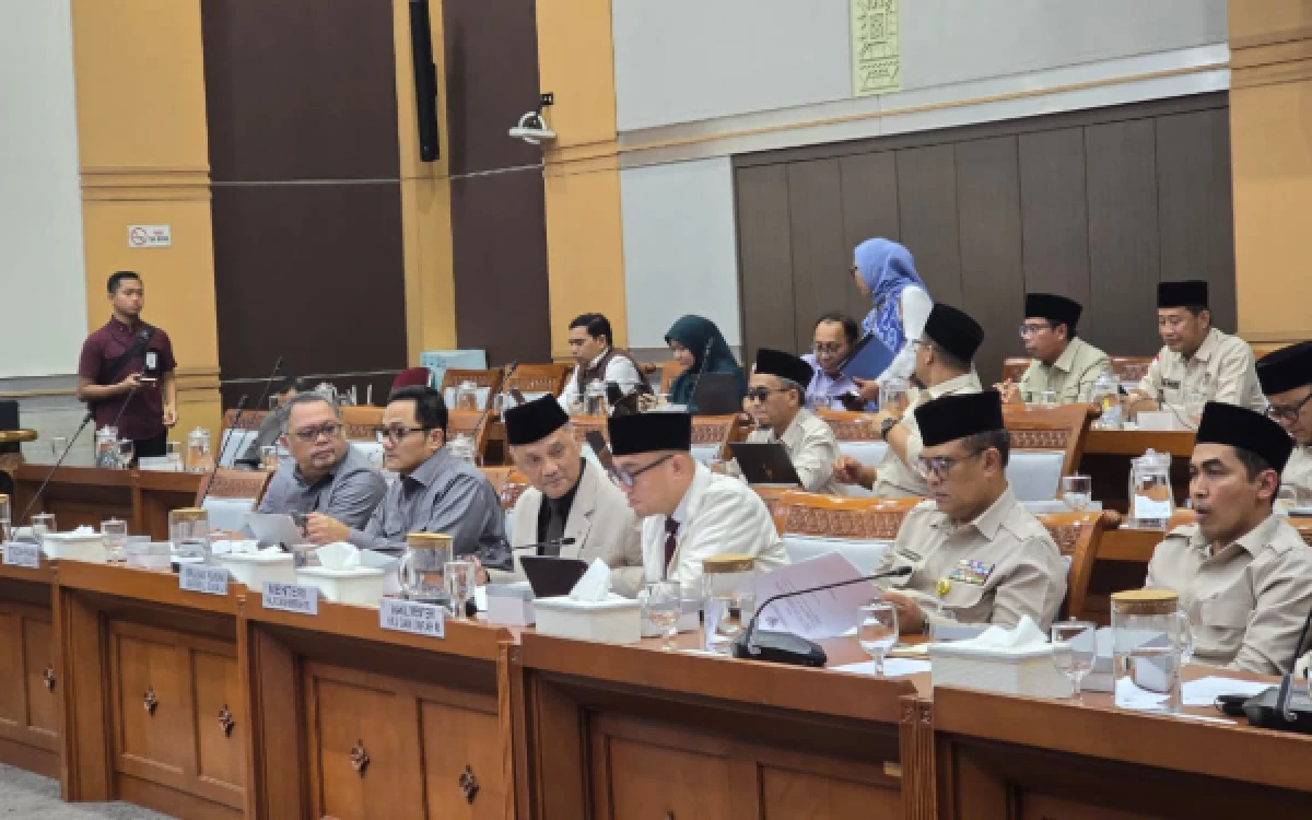 Thumbnail Berita - Biaya Haji 2027 Jemaah Bayar Rp54,6 Juta, Berikut Rinciannya