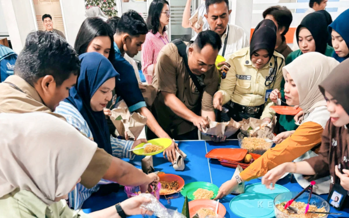Thumbnail Berita - Spirit Sesama Insan BRIlian, BRI Kotapinang Jalan Santai dan Bertukar Santapan
