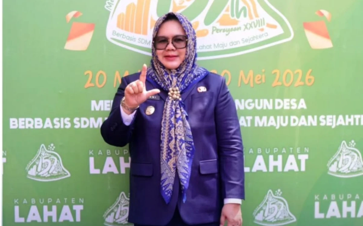 Thumbnail Berita - Profil Hj Sumarni, Wabup Muara Enim yang Kenyang Pengalaman di Pemerintahan
