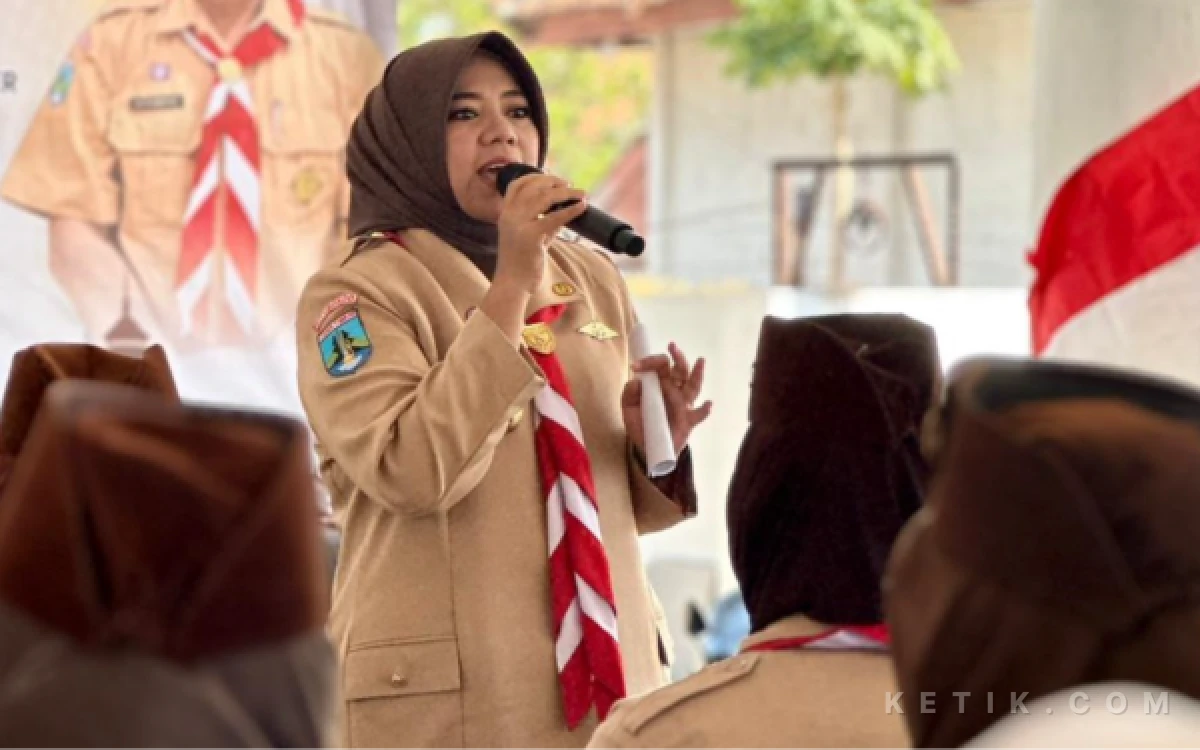 Thumbnail Berita - Ketua warcab Pramuka  Kukuhkan Mabi, Pimpinan dan Dewan Kehormatan Saka Kencana Situbondo