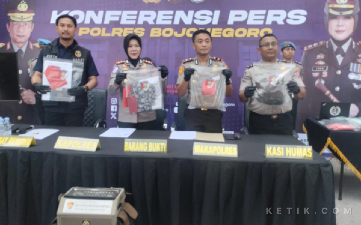 Thumbnail Berita - Diduga Cabuli Pelajar di Angkot, Pria 56 Tahun Ditangkap Satreskrim Polres Bojonegoro