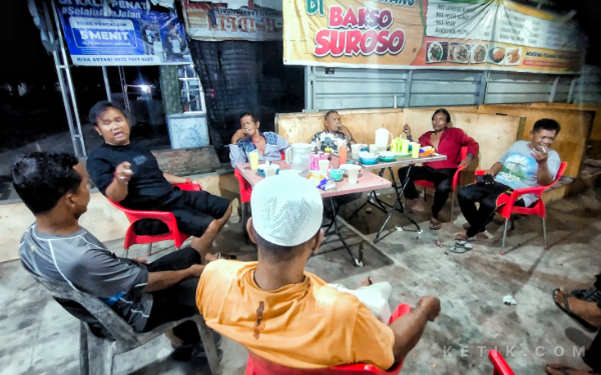 Thumbnail Berita - Lagi! Anggota DPRD Labuhanbatu Tommy Dapat Laporan Warga Ditolak Beli Gas 3 Kg