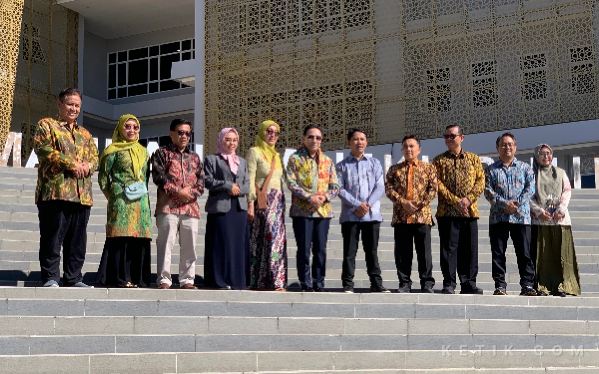 Thumbnail Berita - Wamenkes Pulang ke Kota Batu, Nilai Pemandangan UIN Malang Cocok untuk RS Pendidikan dan Rehabilitasi