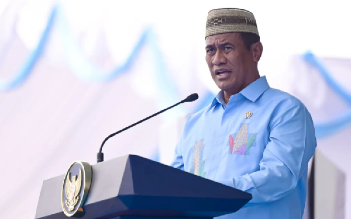 Thumbnail Berita - Stok Beras Nasional Oktober 2026 Capai 4,56 Juta Ton, Mentan Amran: Tertinggi Sepanjang Sejarah