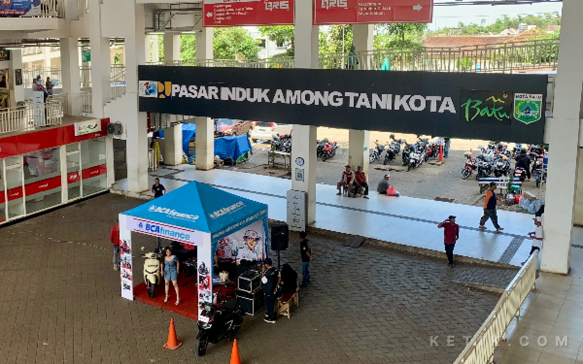 Thumbnail Berita - Di Tengah Kasus Jual Beli Kios, Eks Kepala UPT Pasar Among Tani Pilih Pensiun Dini