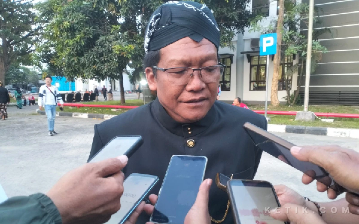 Thumbnail Berita - DPRD Kabupaten Blitar Lepas Kirab Brokohan Pancasila, Supriadi: Pancasila Harus Hidup dalam Tindakan