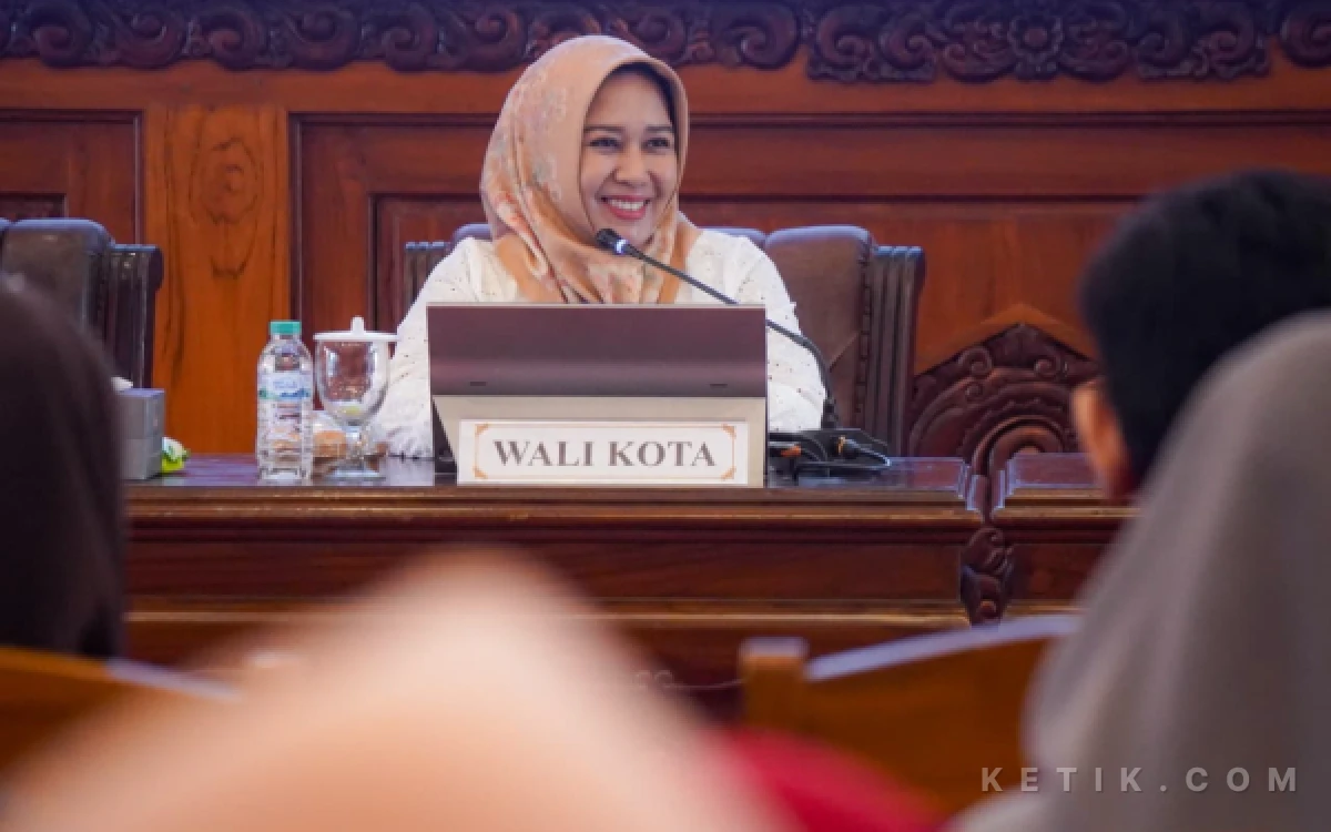 Thumbnail Berita - Bimtek OSS RBA, Wali Kota Mojokerto Tekankan Kemudahan Perizinan dan Kewajiban Pelaku Usaha