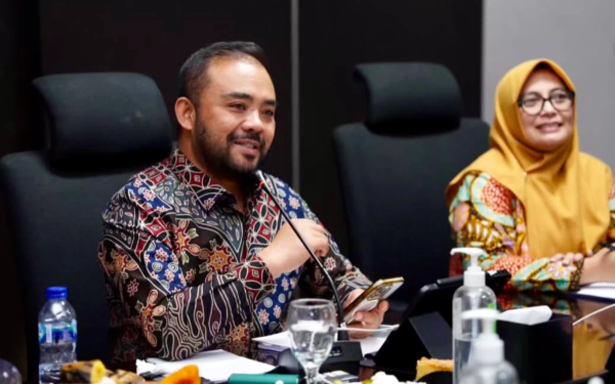 Thumbnail Berita - Pemkot Batu Perkuat Program Ramah Lansia, Mas Heli Soroti Pentingnya Peran Keluarga