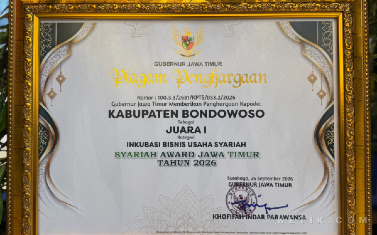 Foto Piagam Penghargaan