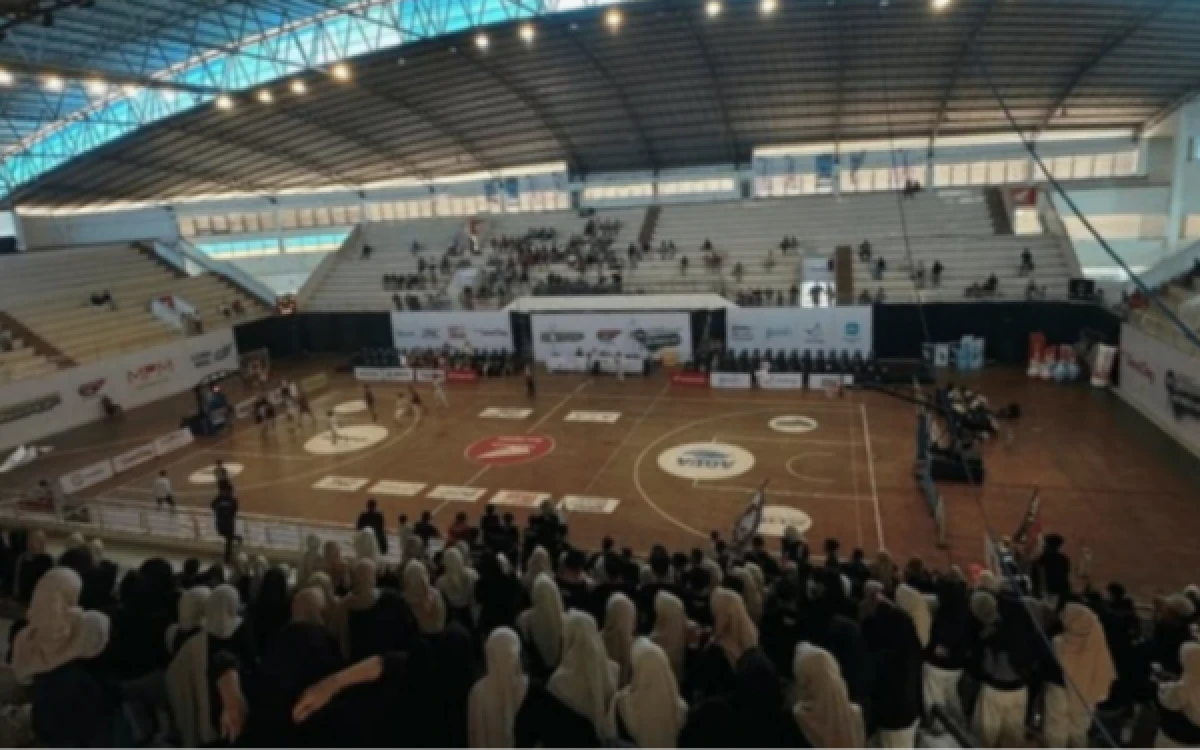 Thumbnail Berita - Mental Juara! MTsN 1 Kota Malang Tembus Big Eight Junior DBL 2026