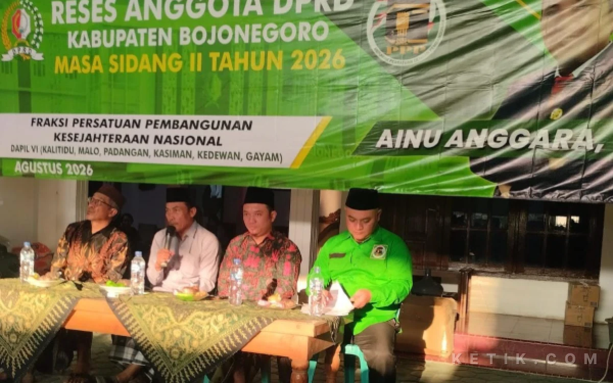 Thumbnail Berita - Gelar Reses dan Tasyakuran SK DPC PPP, Ainu Anggara Serap Aspirasi Warga Bojonegoro