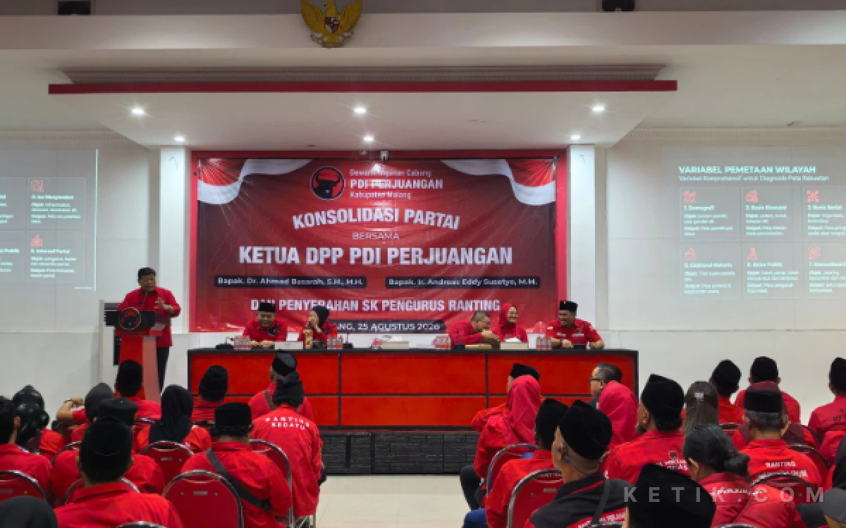 Thumbnail Berita - DPC PDI Perjuangan Kabupaten Malang Pasang Target Besar, 390 Ranting Dikerahkan untuk Menangkan Pemilu 2029