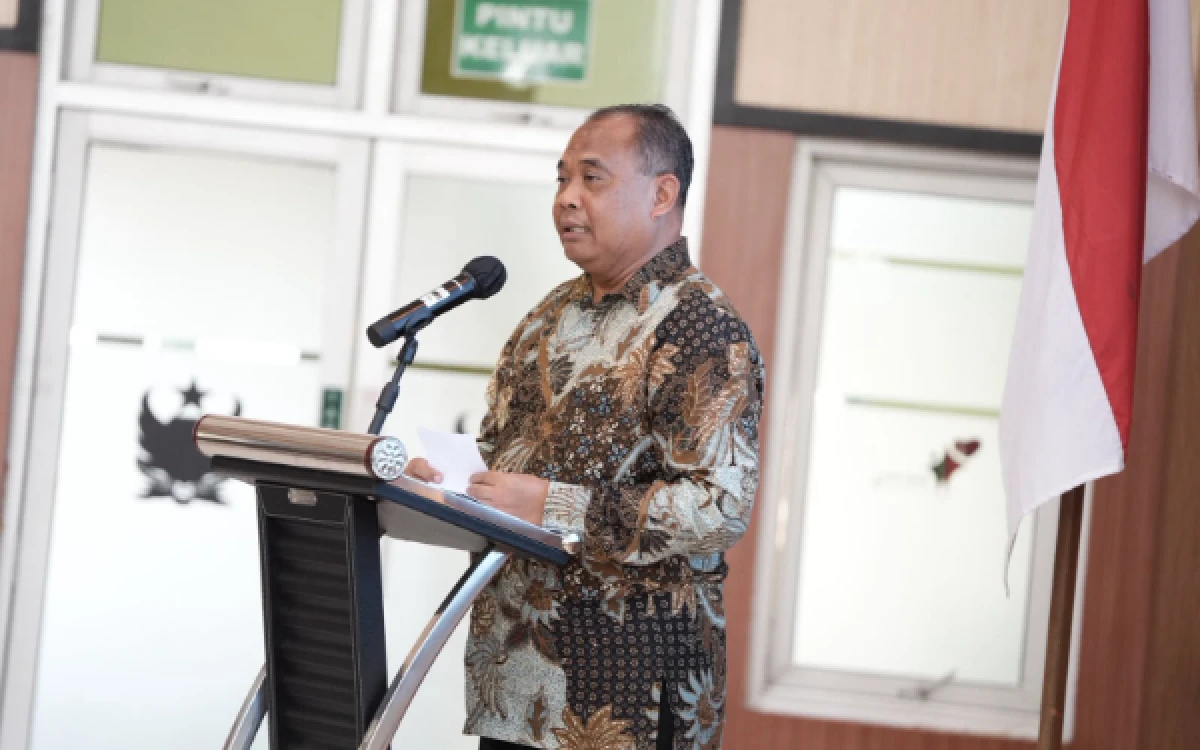 Foto Bupati Sleman, Harda Kiswaya, memimpin studi tiru ke Kabupaten Pekalongan untuk membedah sistem rujukan kesehatan yang adaptif dan solutif demi memberikan pelayanan prima bagi warga Sleman. (Foto: Pemkab Sleman for Ketik.com)