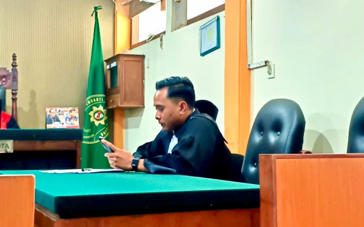 Thumbnail Berita - Dugaan Hilangnya Emas Terbantahkan, Polres Batu Sebut Barang Bukti Lengkap