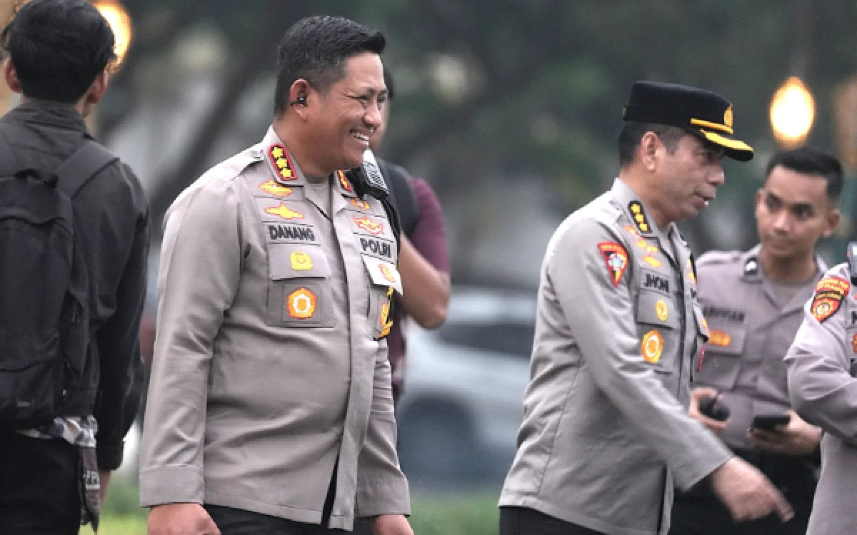 Thumbnail Berita - Aksi Demo di Malang Berjalan Aman, Kombes Danang Sampaikan Apresiasi