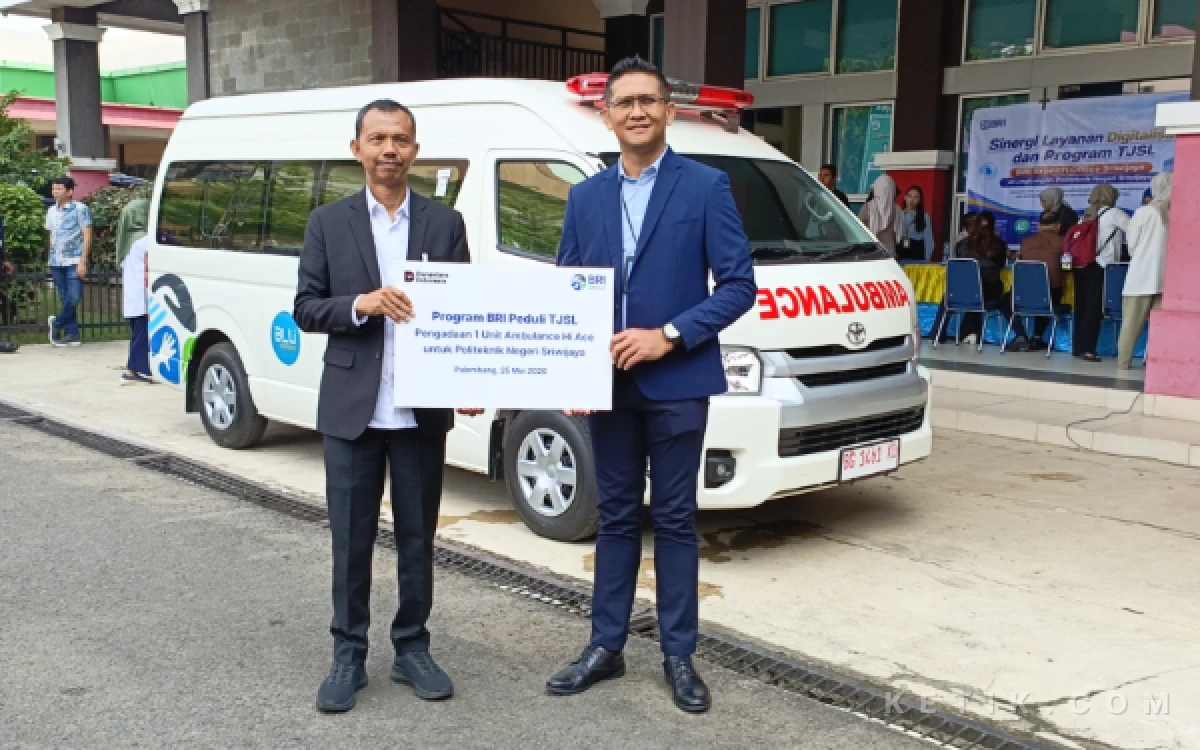 Thumbnail Berita - Dukung Dunia Pendidikan, BRI Serahkan Ambulans dan Sosialisasikan Layanan Digital di Polsri