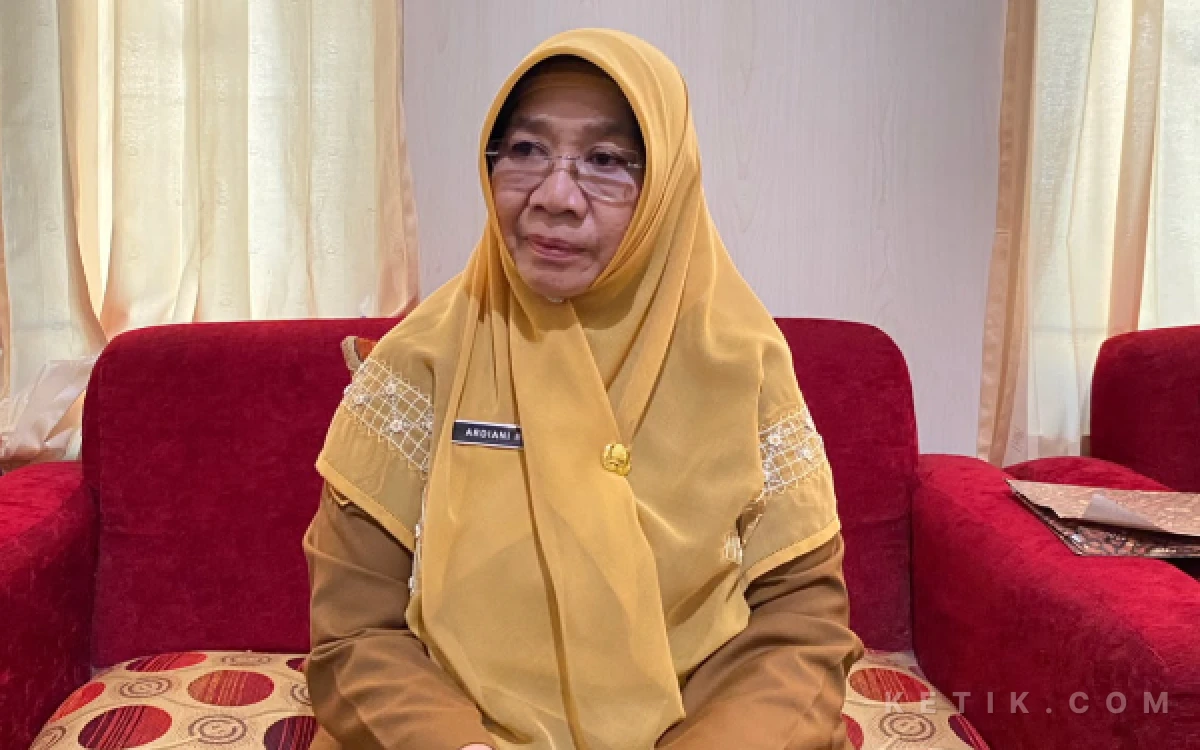 Thumbnail Berita - Jatah Mitan 25 Liter per KK Dinilai Tak Merata, Diskoperindag Halmahera Selatan Siapkan Evaluasi