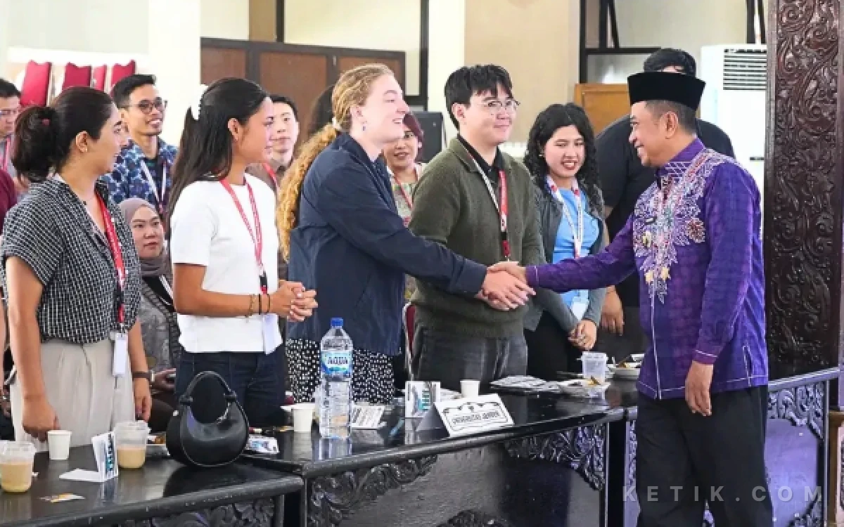 Thumbnail Berita - Bondowoso Tembus Panggung Global, Program Akses Keadilan Tarik Peserta dari Amerika hingga Korea