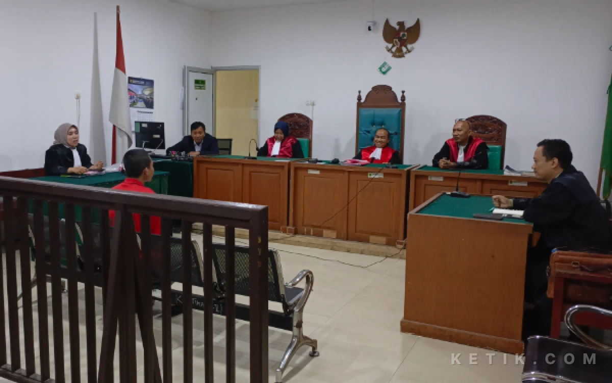 Thumbnail Berita - Sidang Narkotika AB-CHMINACA Digelar di PN Palembang, Terdakwa Akui Hendak Edarkan Barang Haram