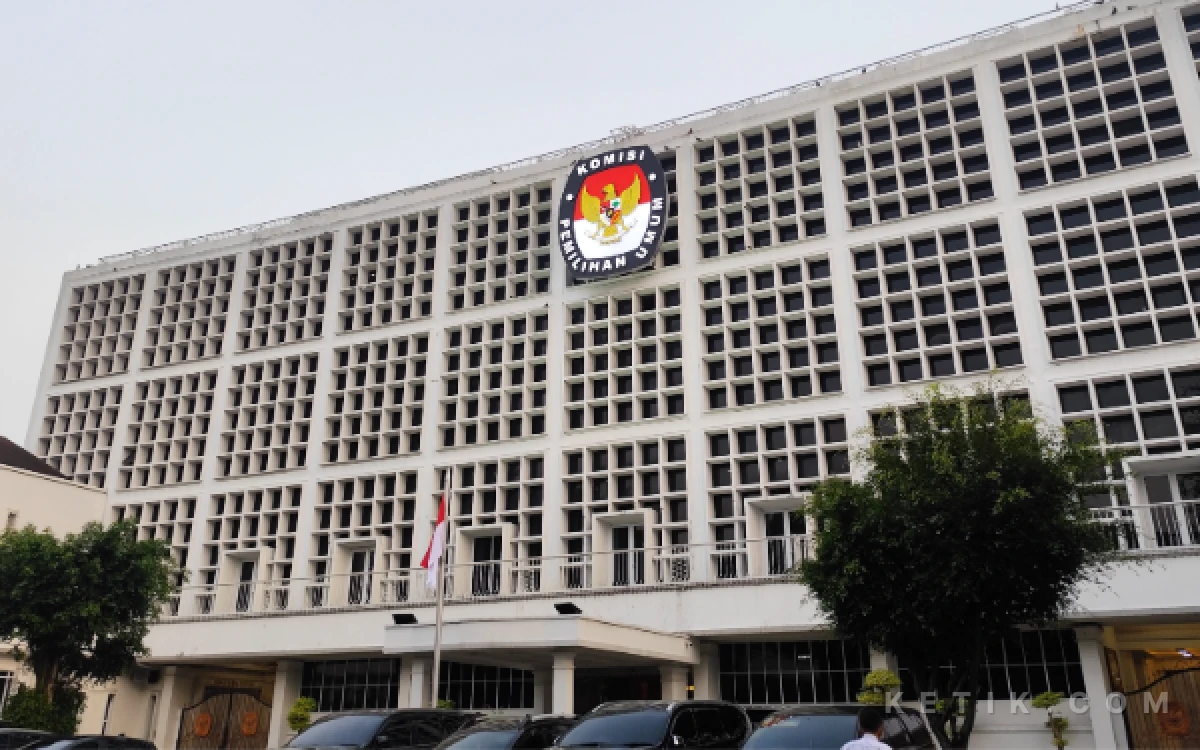 Thumbnail Berita - Pansel KPU 2027–2032 Sudah Dibentuk, Tinggal Tunggu Pengumuman Presiden