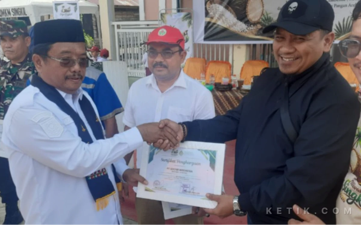 Thumbnail Berita - PT Socfindo Kebun Lae Butar Terima Penghargaan dari Bupati Aceh Singkil