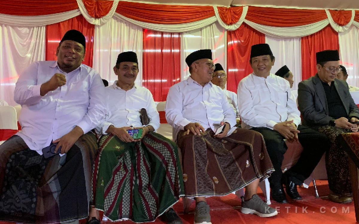 Thumbnail Berita - Gus Tamim: Santri Blitar Harus Kuasai Teknologi, Kitab Kuning Tetap Jadi Pegangan