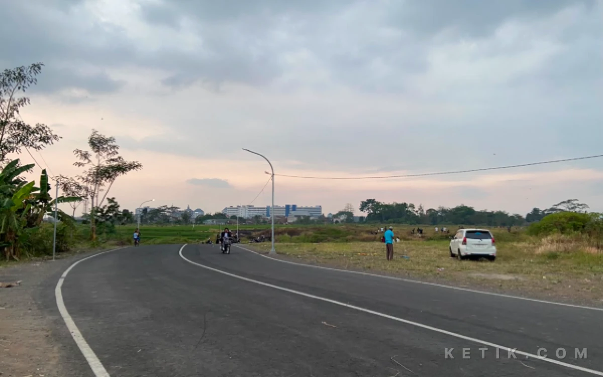 Thumbnail Berita - Warga Tutup Portal, Pemkot Malang Tetap Uji Coba Jalan Tembus Griya Shanta