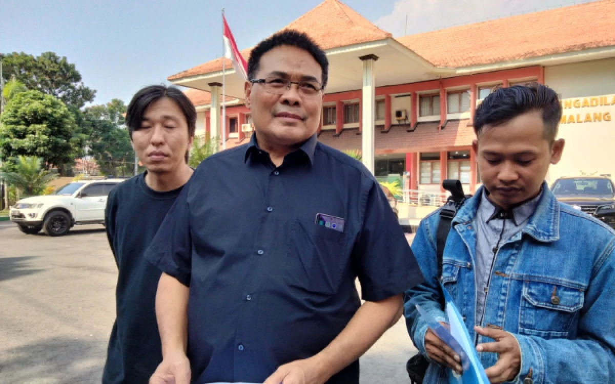 Thumbnail Berita - Hanya Mau Ganti Rugi Rp1 Juta, Mediasi Konflik Tetangga Rusak Rumah Kos di Malang Berakhir Buntu