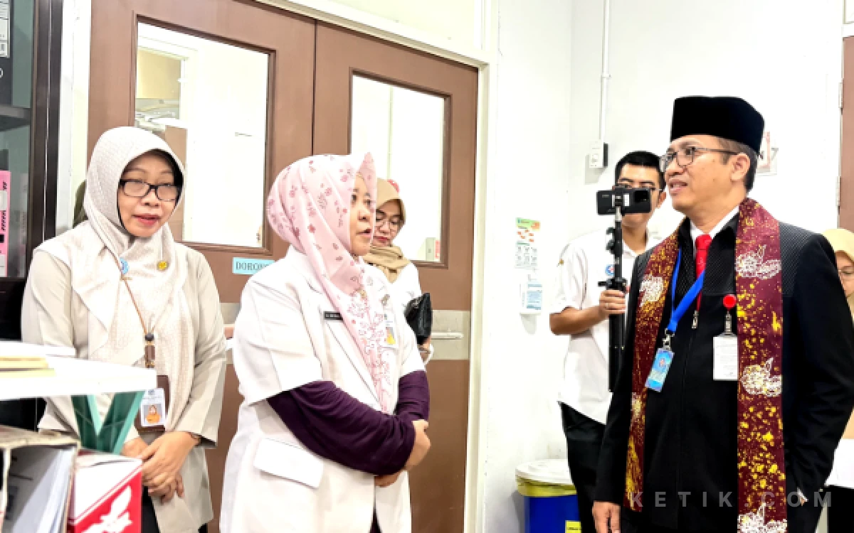 Thumbnail Berita - Survei Simulasi Akreditasi, Tiga Hari KARS Sisir Ruang Pelayanan RSUD dr. Darsono Pacitan