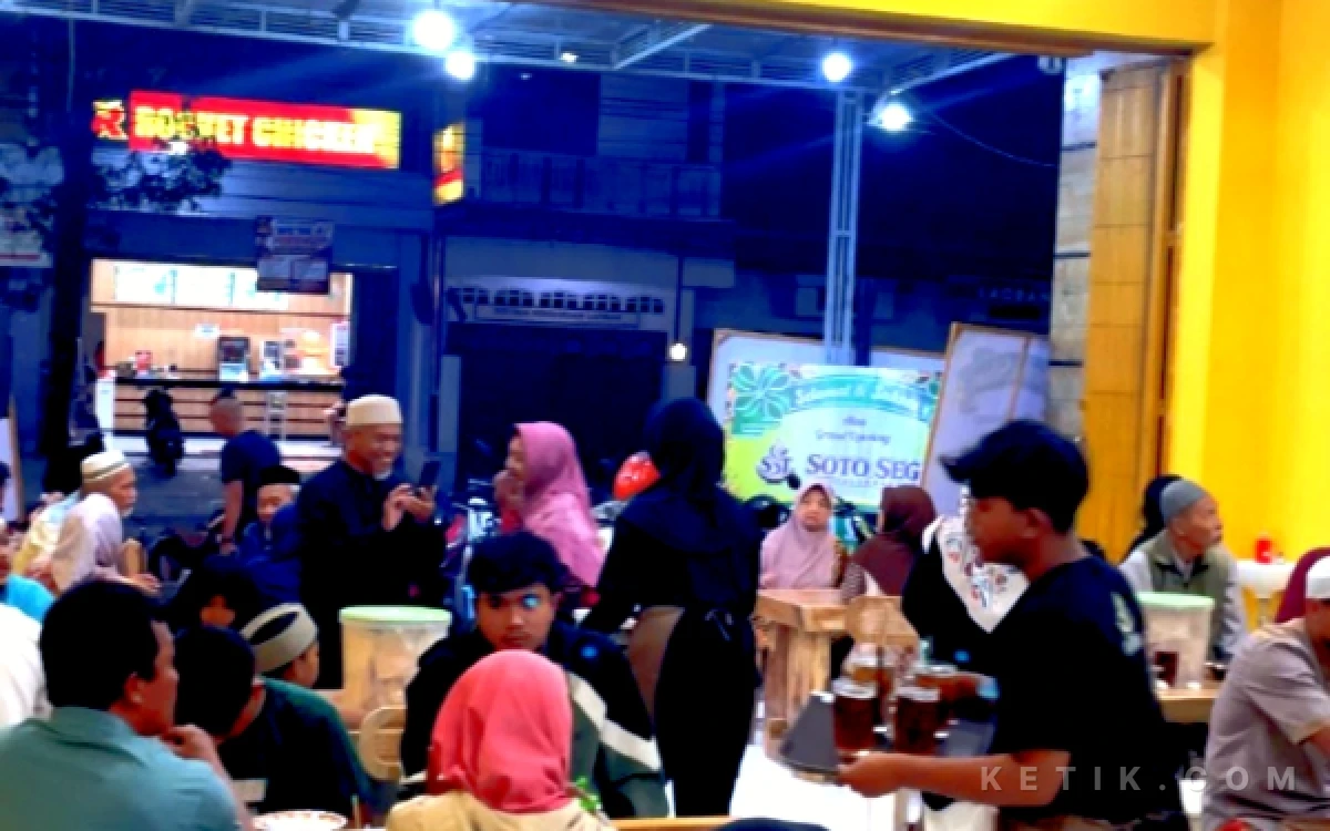 Thumbnail Berita - Kisah Anggota Dewan. PKB di Tulungagung Buka Warung Soto Rp 8.000, Pilih Margin Tipis Demi Bantu Warga